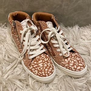 Brooklin high top sneakers